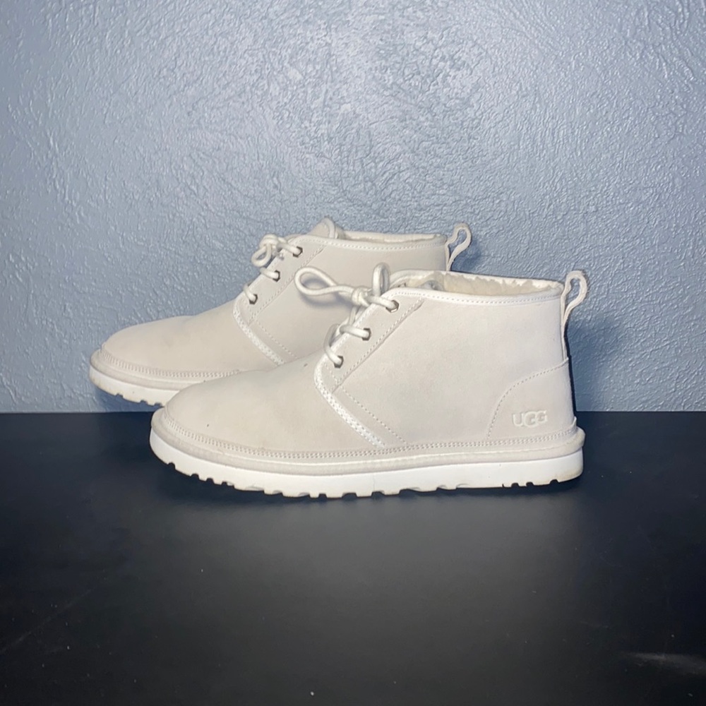 Men’s UGG’s size 13